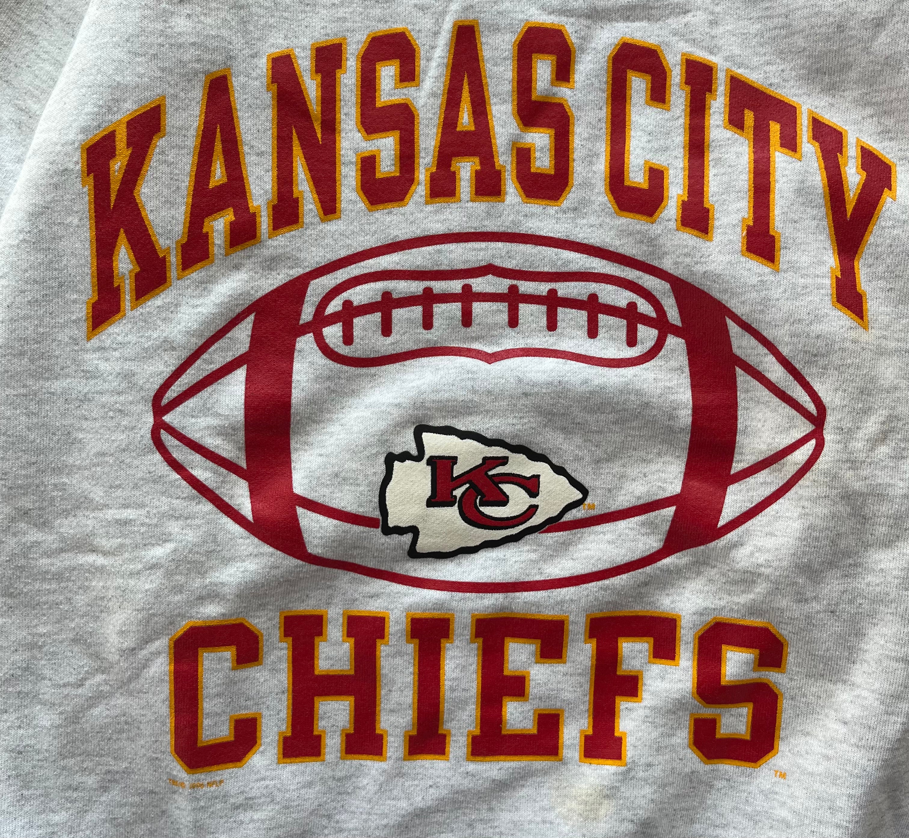 WESTSIDE STOREY VINTAGE | VINTAGE 90S CHAMPION KC CHIEFS SWEATSHIRT - GRAY - Westside Storey