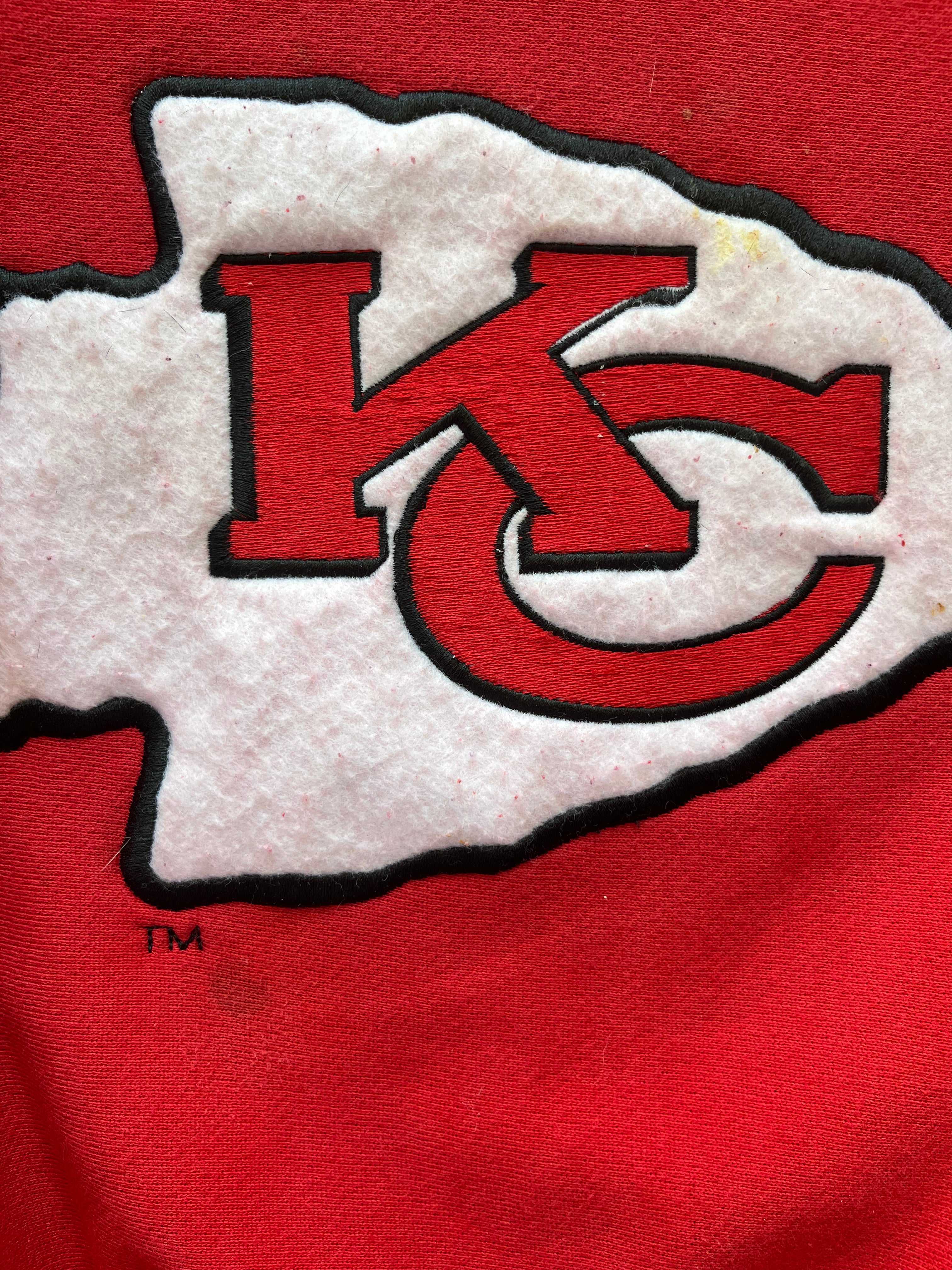 WESTSIDE STOREY VINTAGE | VINTAGE 90S THE GAME ARROWHEAD PATCH KC CHIEFS SWEATSHIRT - RED - Westside Storey
