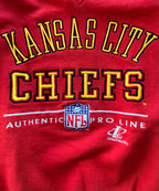 WESTSIDE STOREY VINTAGE | VINTAGE 90S PROLINE EMBROIDERED KC CHIEFS SWEATSHIRT - RED - Westside Storey