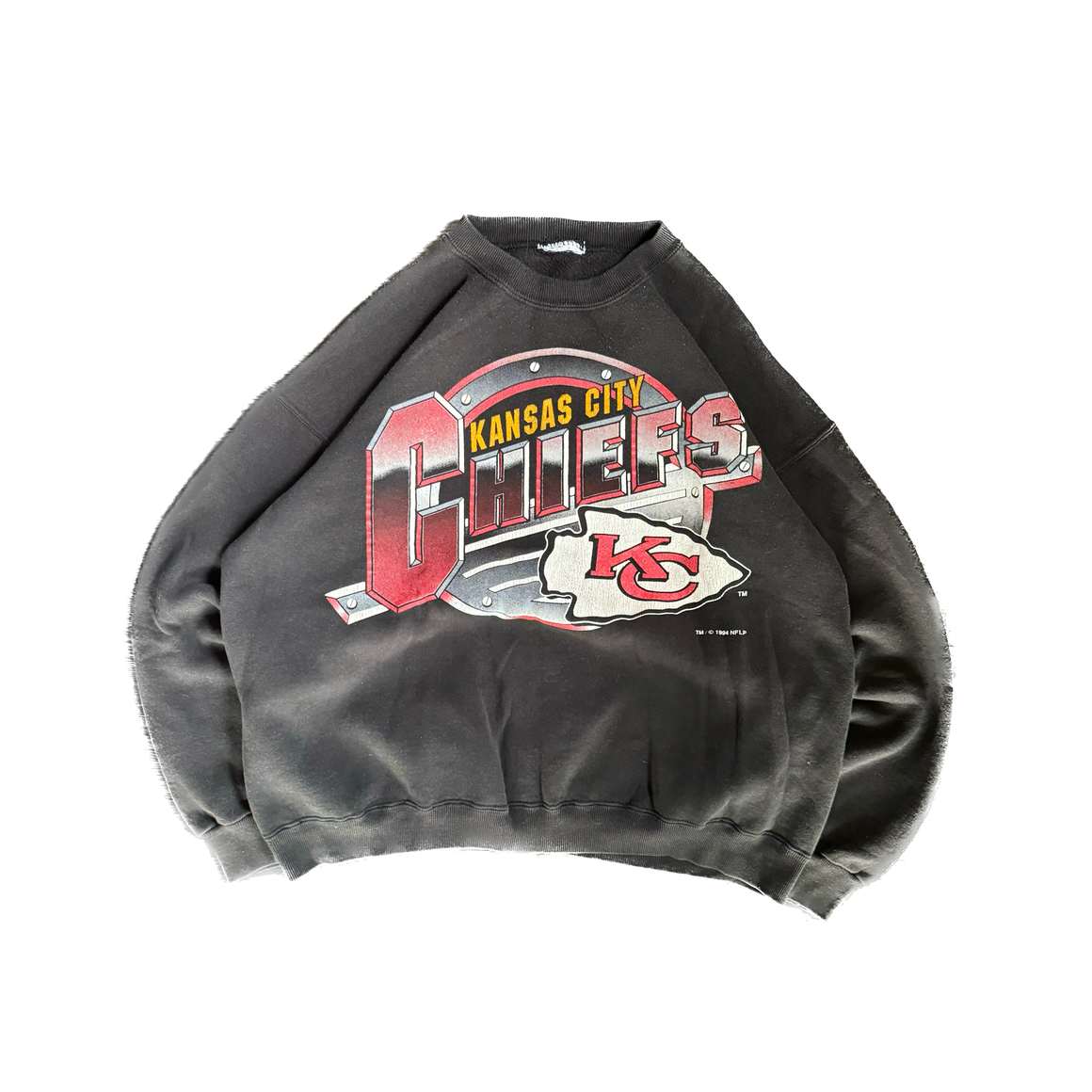 WESTSIDE STOREY VINTAGE | VINTAGE 90'S KC CHIEFS BLACK FADED SWEATSHIRT - BLACK