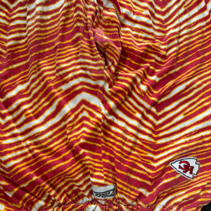WESTSIDE STOREY VINTAGE | VINTAGE 90'S KC CHIEFS ZUBAZ SWEATPANTS - RED - Westside Storey