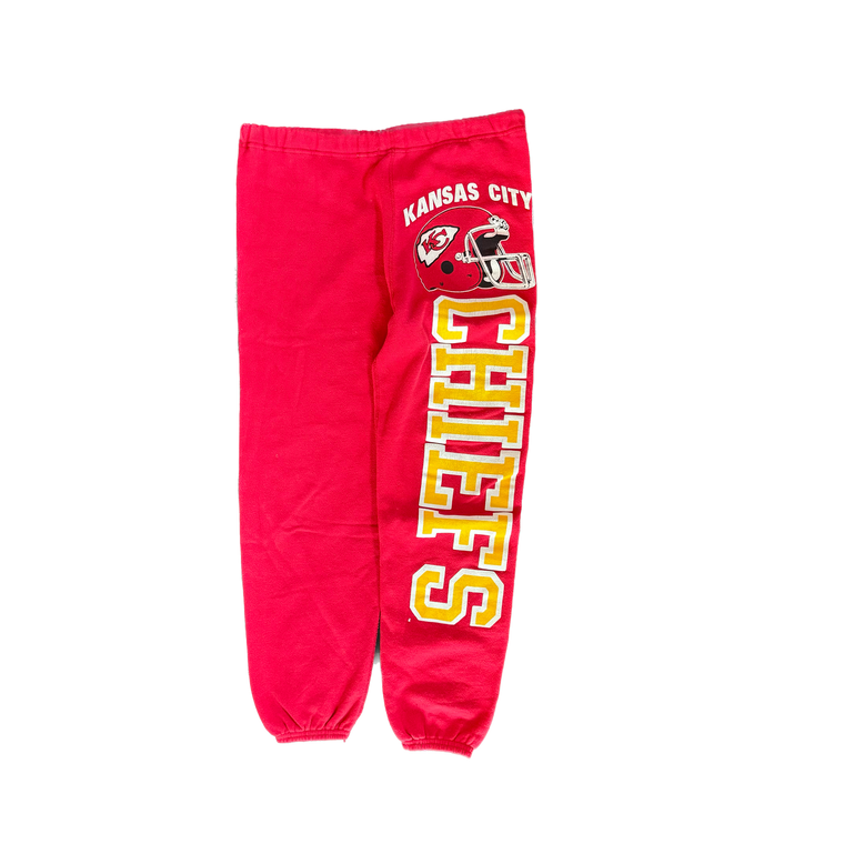 WESTSIDE STOREY VINTAGE | VINTAGE 80'S KC CHIEFS ARTEX SPELL OUT SWEATS - RED