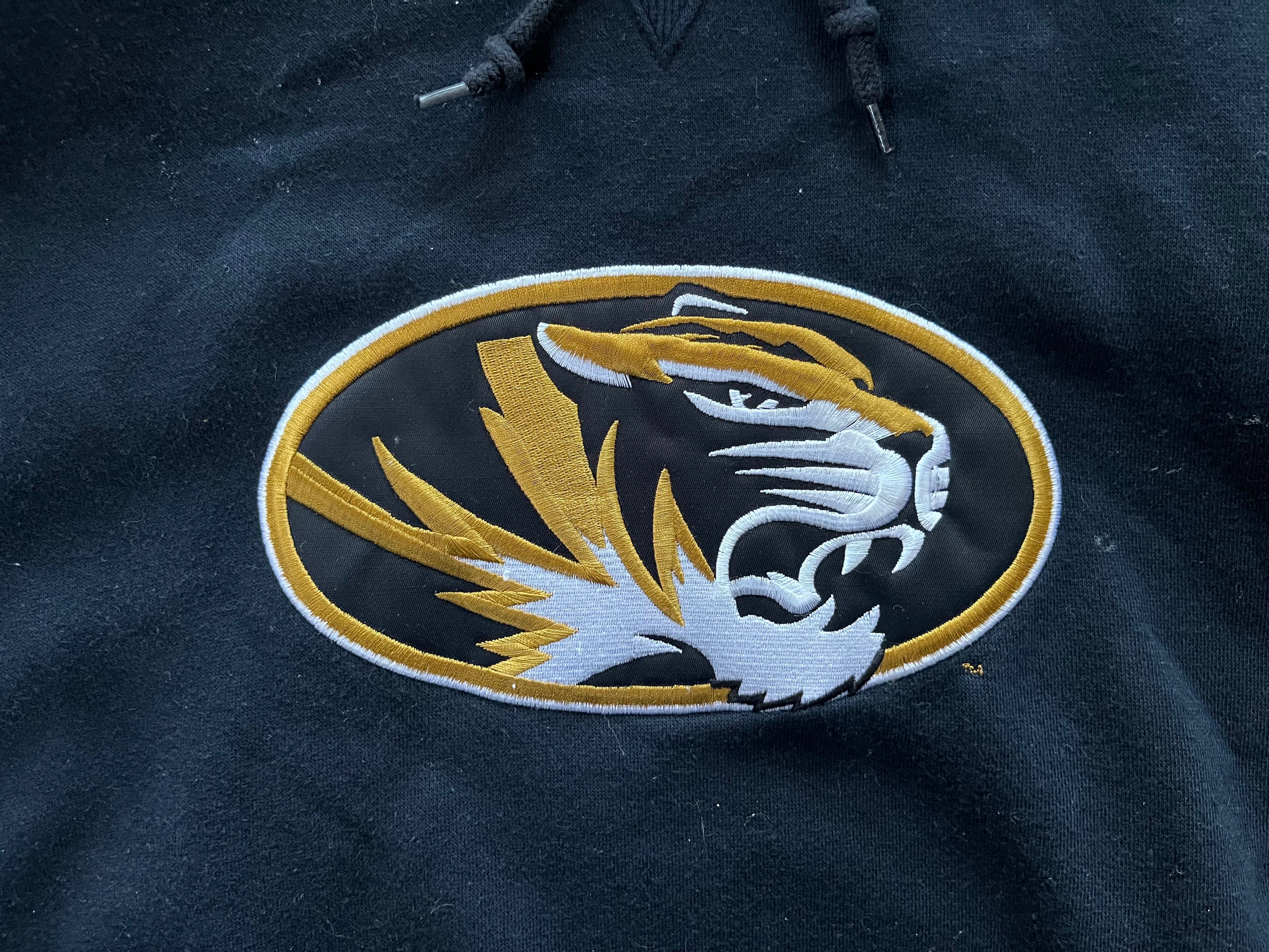 WESTSIDE STOREY VINTAGE | VINTAGE 90S MIZZOU NIKE MIDDLE SWOOSH EMBROIDERED TIGER HOODIE- BLACK/GOLD - Westside Storey