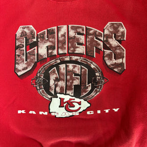 WESTSIDE STOREY VINTAGE | VINTAGE 90'S KC CHIEFS STONE FONT SWEATSHIRT - RED - Westside Storey