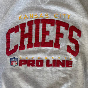WESTSIDE STOREY VINTAGE | VINTAGE 90'S KC CHIEFS RUSSELL STITCHED SWEATSHIRT - GRAY - Westside Storey