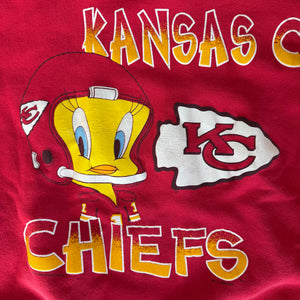 WESTSIDE STOREY VINTAGE | VINTAGE 90'S KC CHIEFS OVERSIZED TWEETYBIRD SPELLOUT SWEATSHIRT - RED - Westside Storey