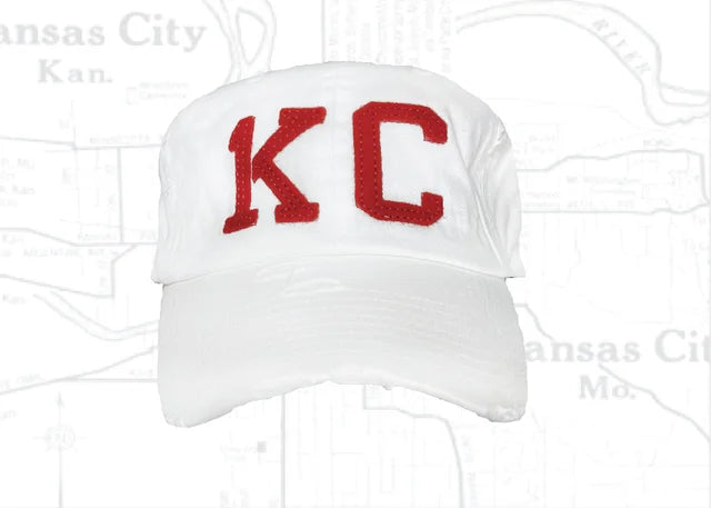 1KC | DISTRESSED BASEBALL HAT - WHITE/RED