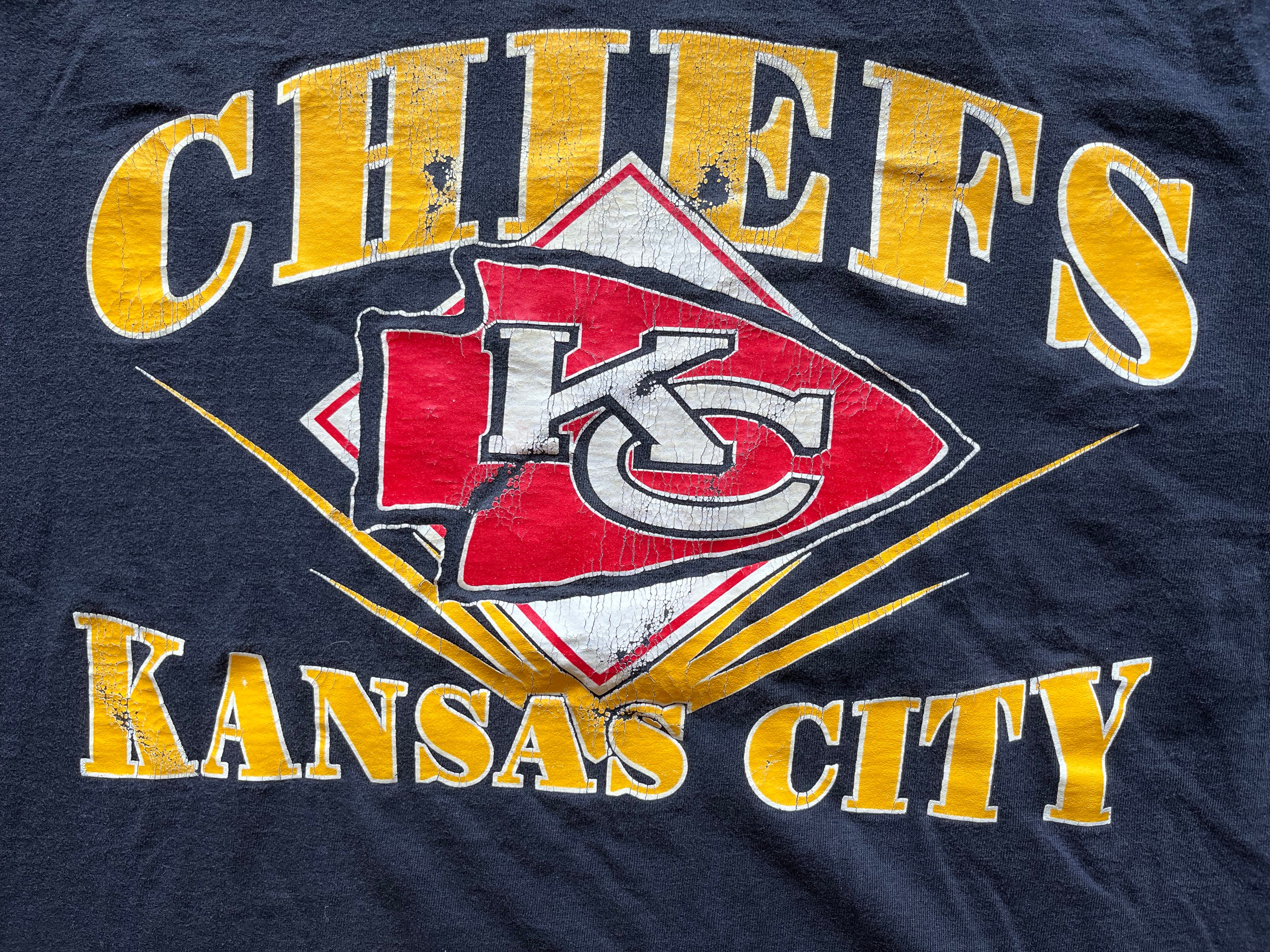WESTSIDE STOREY VINTAGE | VINTAGE 80S CHIEFS LOGO TEE - Westside Storey