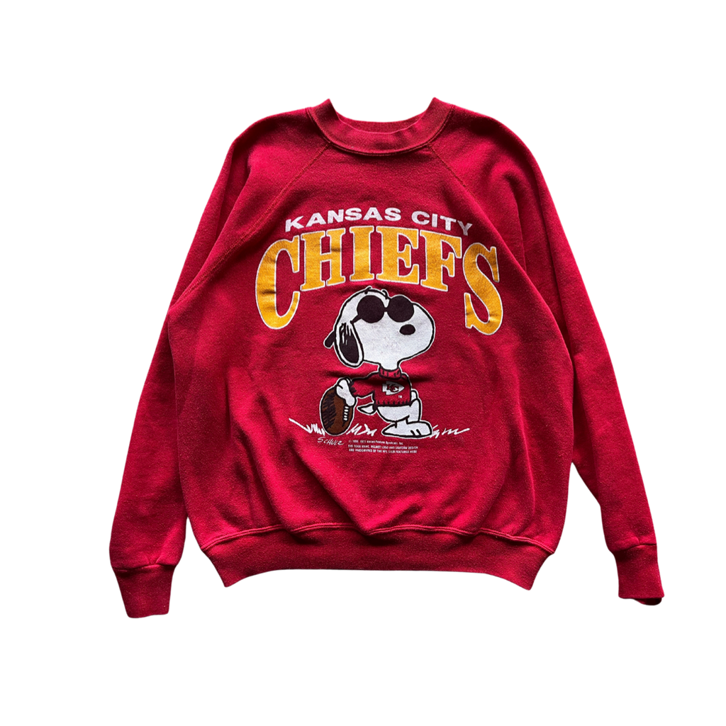 WESTSIDE STOREY VINTAGE | VINTAGE 90S CHIEFS SNOOPY SWEATSHIRT - Westside Storey