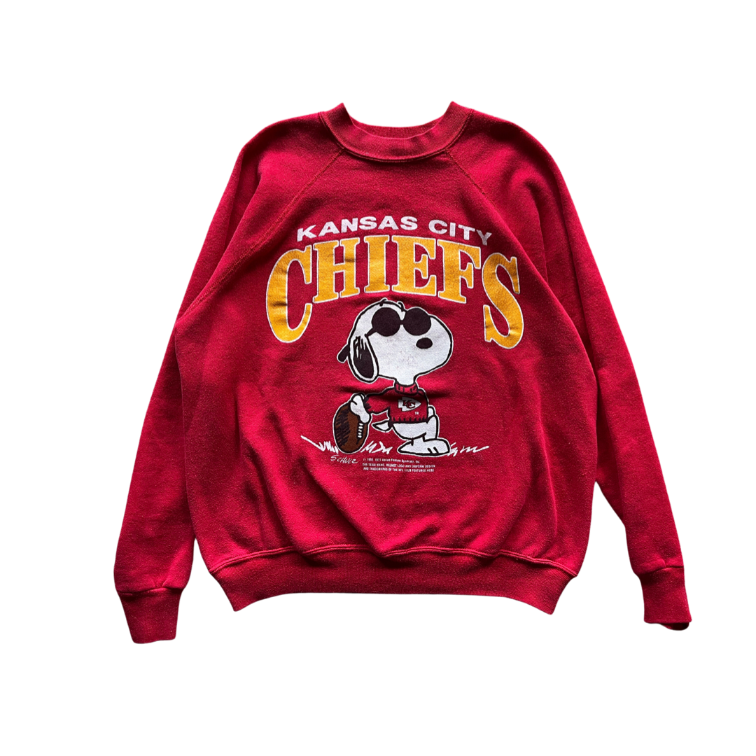 WESTSIDE STOREY VINTAGE | VINTAGE 90S CHIEFS SNOOPY SWEATSHIRT - Westside Storey