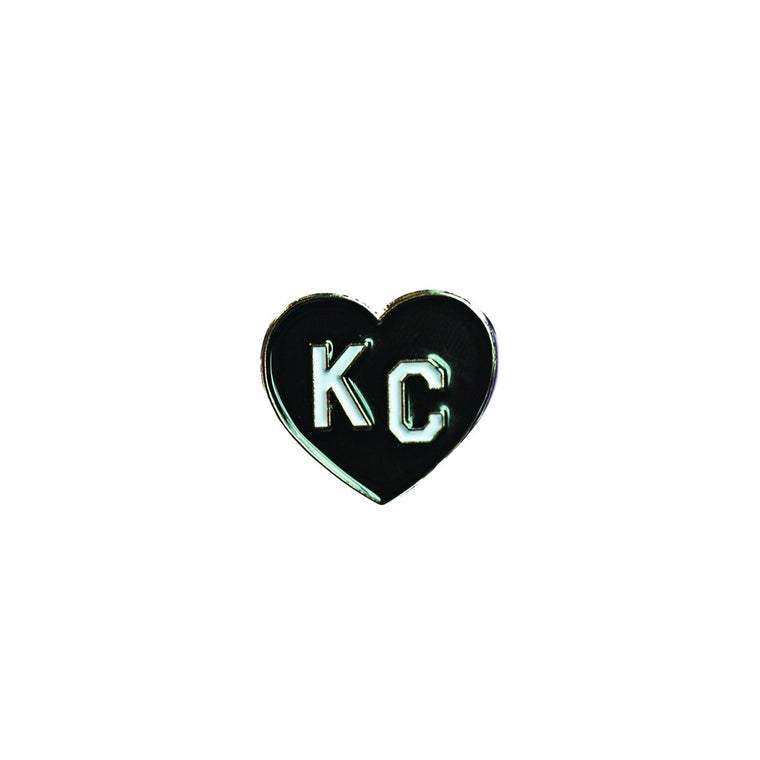CHARLIE HUSTLE | KC HEART ENAMEL PIN - BLACK
