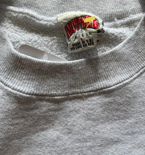 WESTSIDE STOREY VINTAGE | VINTAGE 90S NUTMEG COOL GRAPHIC CHIEFS SWEATSHIRT - Westside Storey