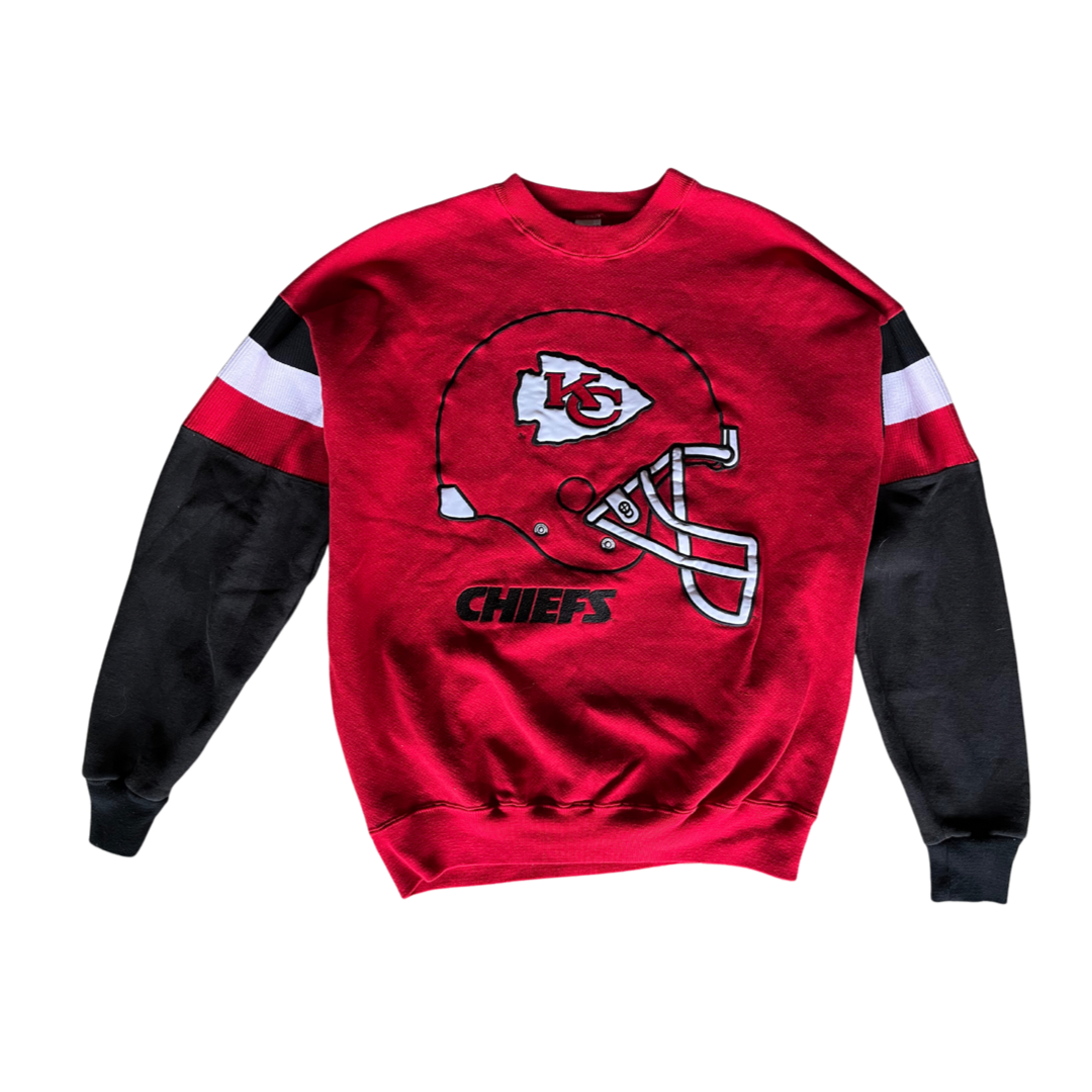 WESTSIDE STOREY VINTAGE | VINTAGE 90S CHIEFS LEGENDS LARGE EMBROIDERED SWEATSHIRT - Westside Storey