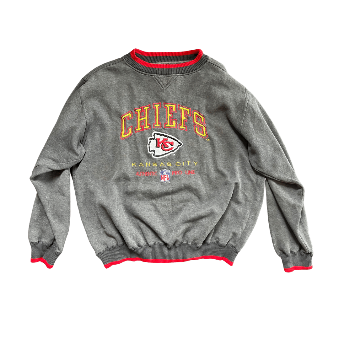 WESTSIDE STOREY VINTAGE | VINTAGE CHIEFS 90S PROLINE BLACK FADED SWEATSHIRT - Westside Storey