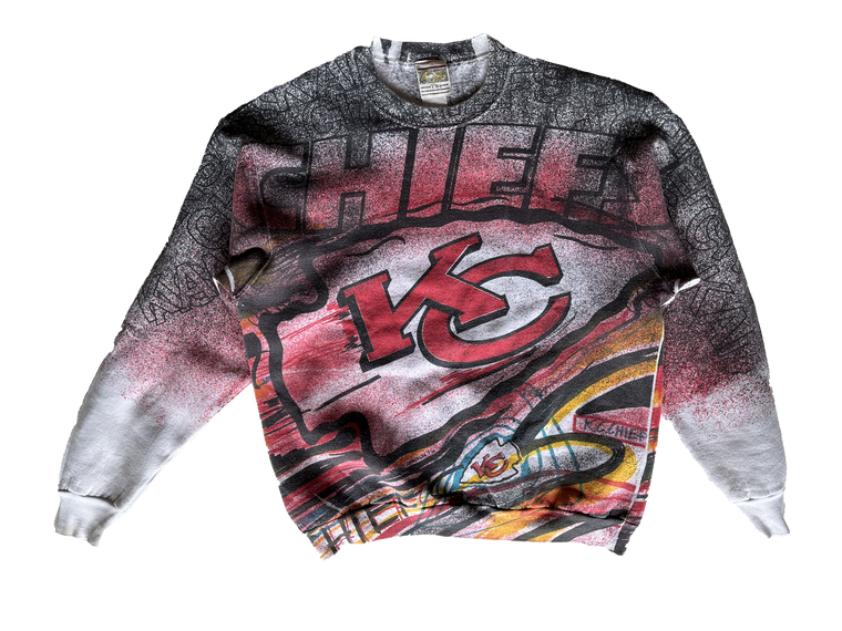 WESTSIDE STOREY VINTAGE | VINTAGE 90S MAGIC JOHNSON ALLOVER PRINT CHIEFS SWEATSHIRT