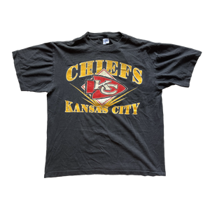 WESTSIDE STOREY VINTAGE | VINTAGE 80S CHIEFS LOGO TEE - Westside Storey