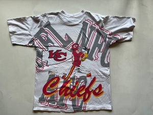 WESTSIDE STOREY VINTAGE | VINTAGE 90S ALLOVER PRINT CHIEFS TEE - Westside Storey