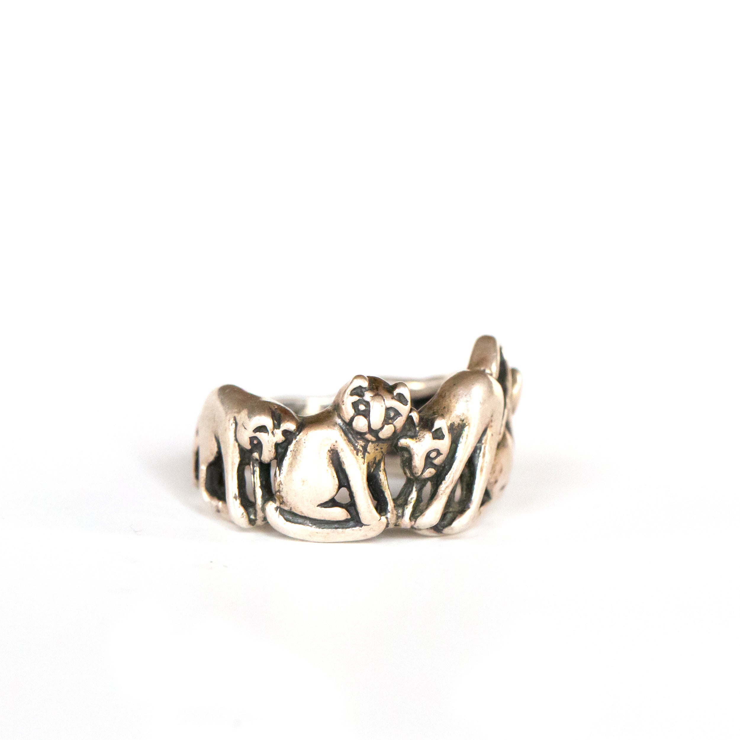 VINTAGE JEWELRY | STERLING CATS RING (SIZE 8.75) - Westside Storey