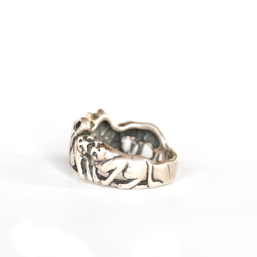 VINTAGE JEWELRY | STERLING CATS RING (SIZE 8.75) - Westside Storey