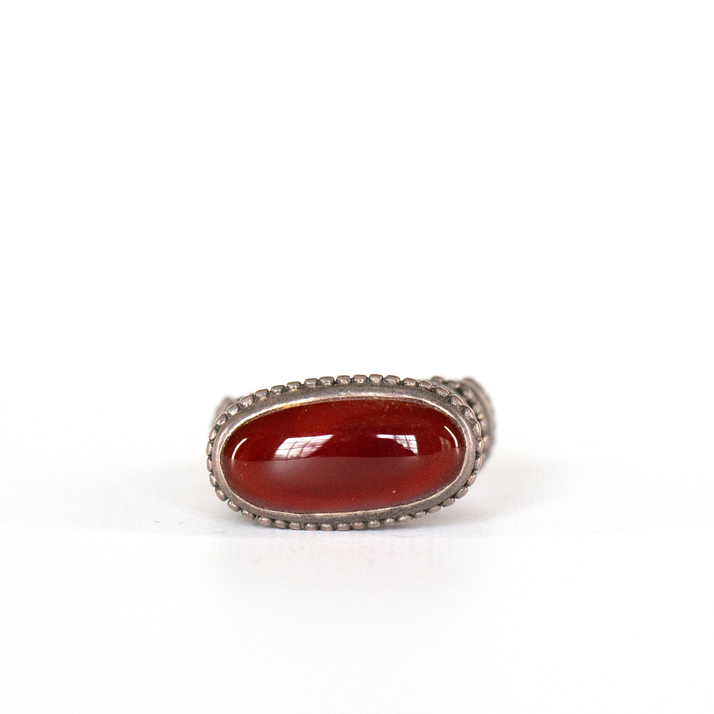 VINTAGE JEWELRY | RED JASPER STERLING RING (SIZE 7) - Westside Storey