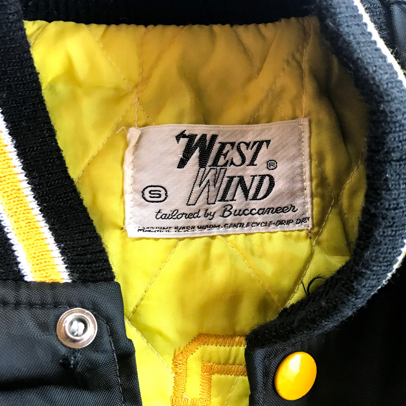 WESTSIDE STOREY VINTAGE | UNIVERSITY OF MISSOURI TIGERS WEST WIND JACKET - Westside Storey