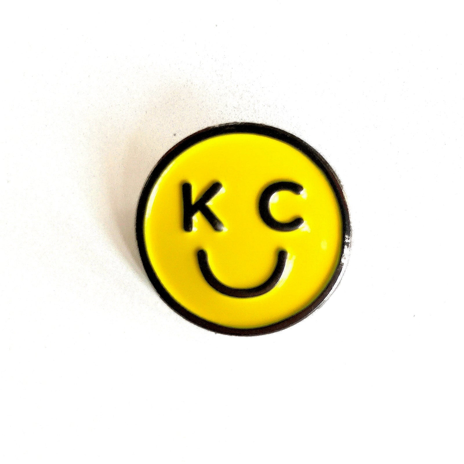 BELLBOY | KC SMILEY ENAMEL PIN - Westside Storey