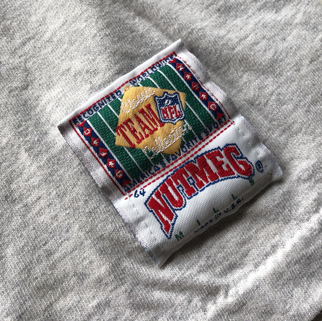 WESTSIDE STOREY VINTAGE | VINTAGE 90'S NUTMEG EMBROIDERED NFL CHIEFS ASH GREY T-SHIRT - Westside Storey