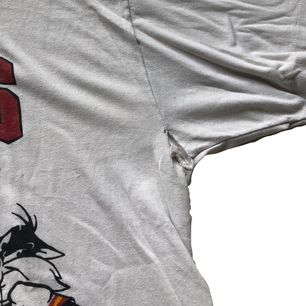 WESTSIDE STOREY VINTAGE | VINTAGE 90'S LOONEY TUNES BUGS, TAZ, SYLVESTER CHIEFS T-SHIRT - Westside Storey