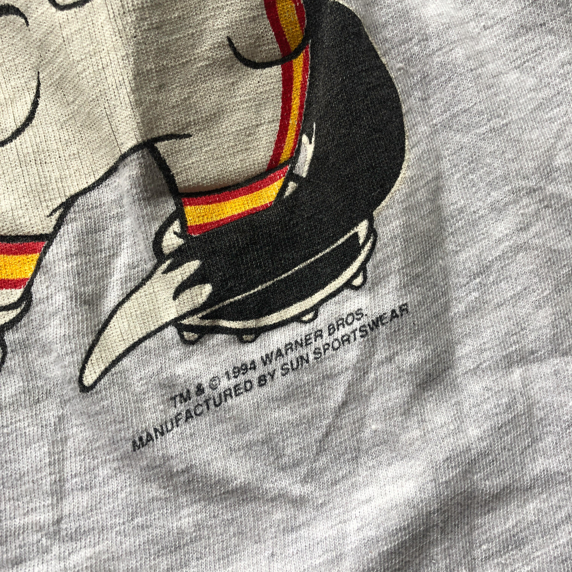 WESTSIDE STOREY VINTAGE | VINTAGE 1994 LOONEY TUNES